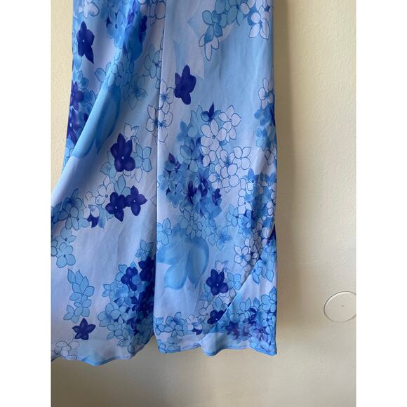 Vintage 90s Blue Floral Bias-Cut Dress – Steppin' Out - Picture 6 of 7